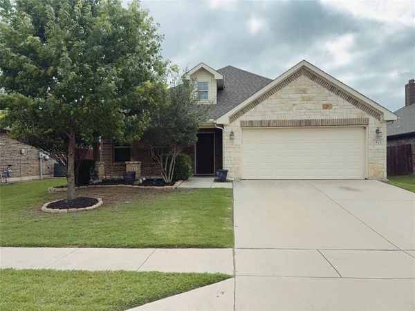 7421 Innisbrook Lane, Fort Worth, TX 76179