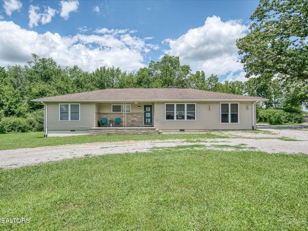 3710 Lantana Rd, Crossville, TN 38572