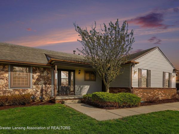 486 Red Cedar Boulevard, Williamston, MI 48895