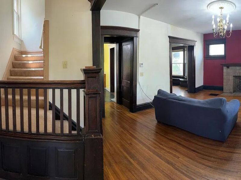 347 E 12th Avenue, Columbus, OH 43201 Photo 4