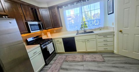 2001 Club Center Dr #1140, Unit 1140, Sacramento, CA 95835 Photo