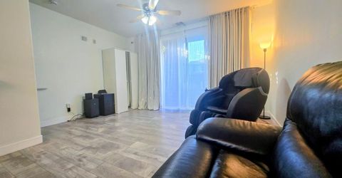 2001 Club Center Dr #1140, Unit 1140, Sacramento, CA 95835 Photo