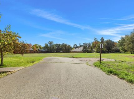 Myrtle, Sacramento, CA 95841 Photo