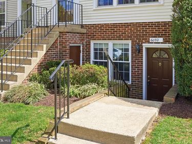 6032 OLD LANDING WAY , Unit 27, BURKE, VA 22015