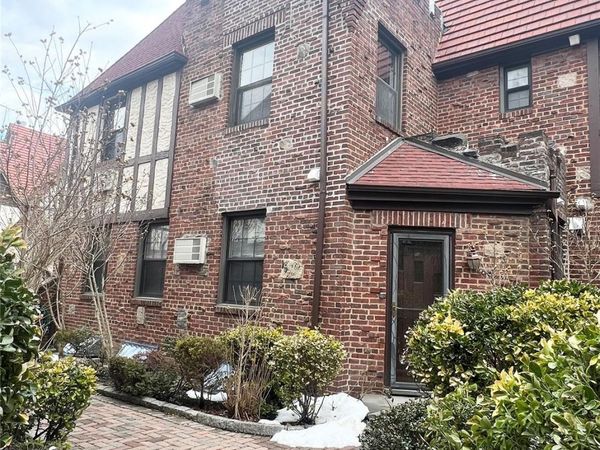 189-40 #10 37 Avenue , Flushing, NY 11358