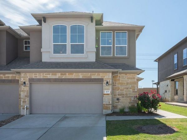 415 Epiphany LN, Pflugerville, TX 78660