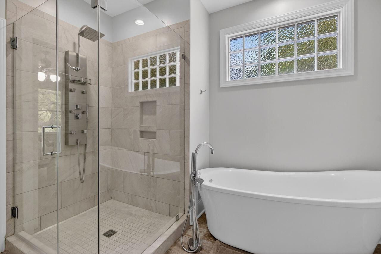 3312 Rees Row Photo 16