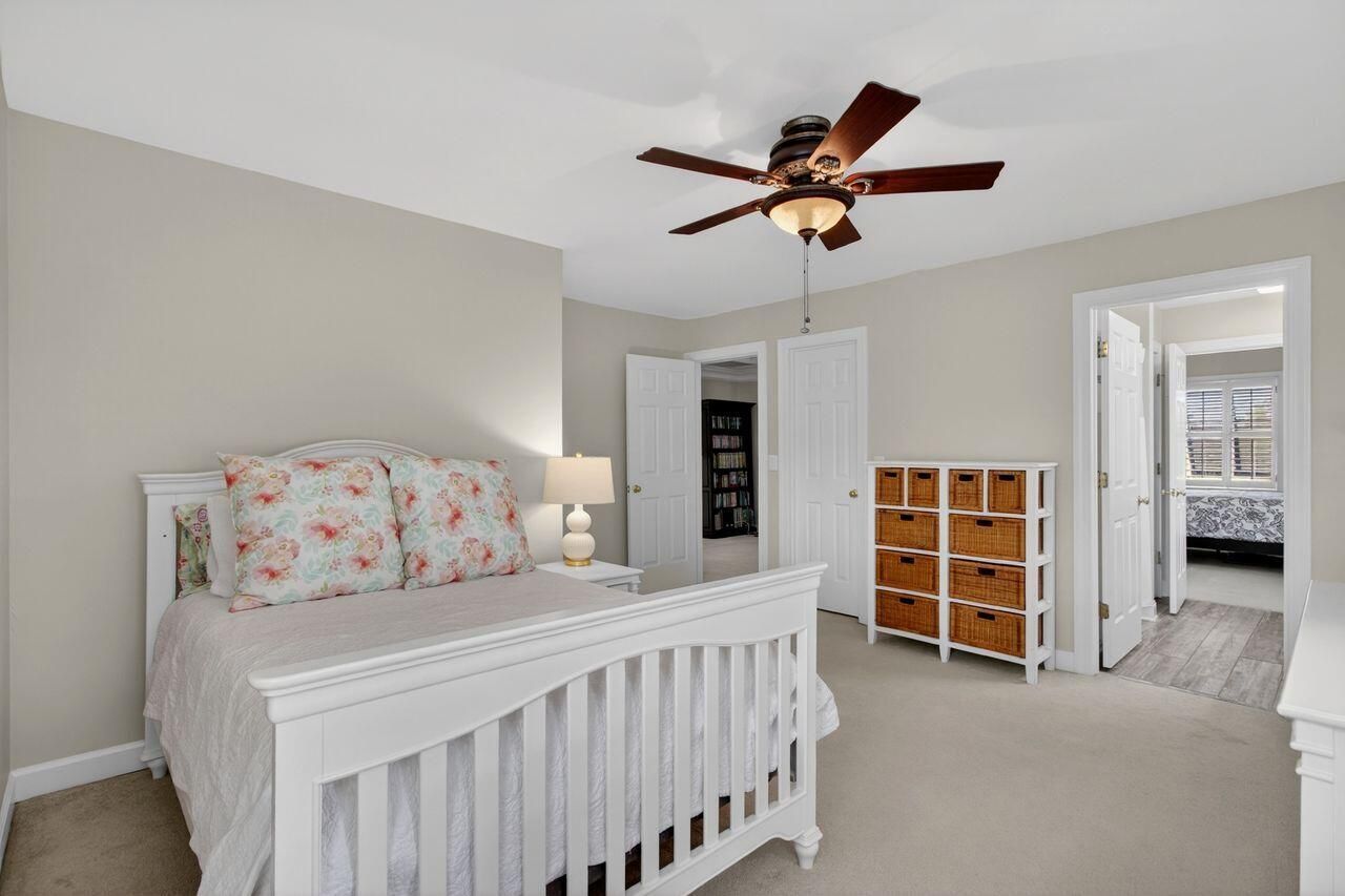 3312 Rees Row Photo 21