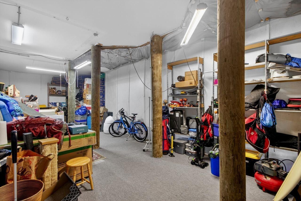 3312 Rees Row Photo 25