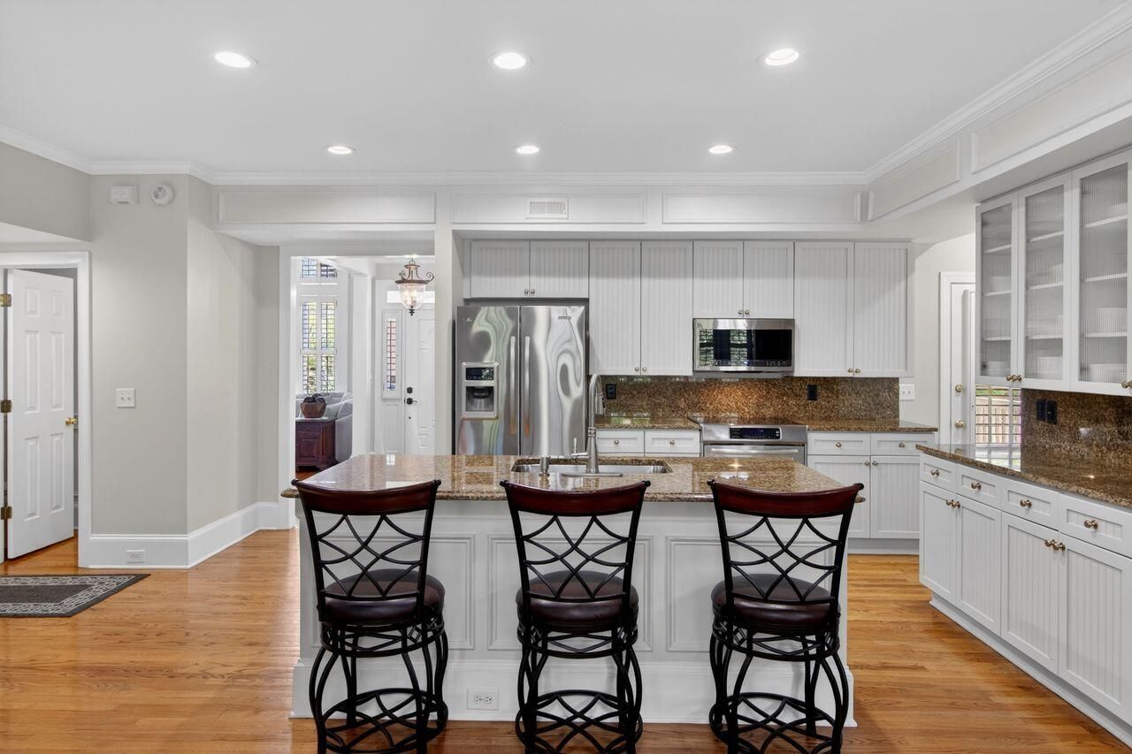 3312 Rees Row Photo 8