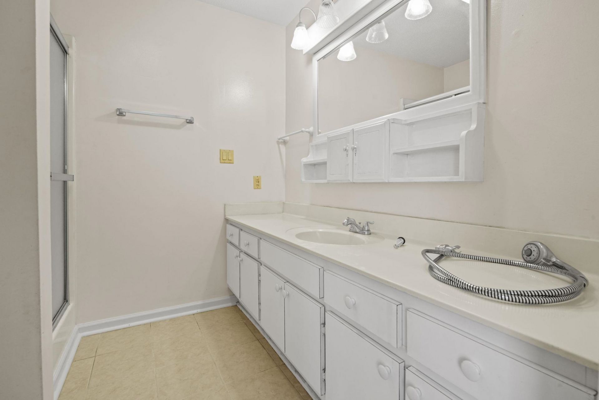 6590 Eagle Crescent Photo 23