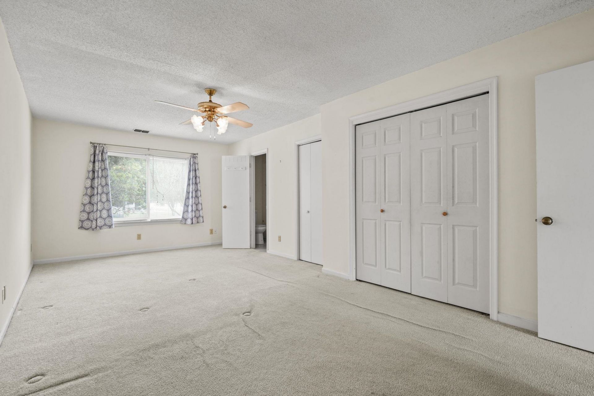 6590 Eagle Crescent Photo 25