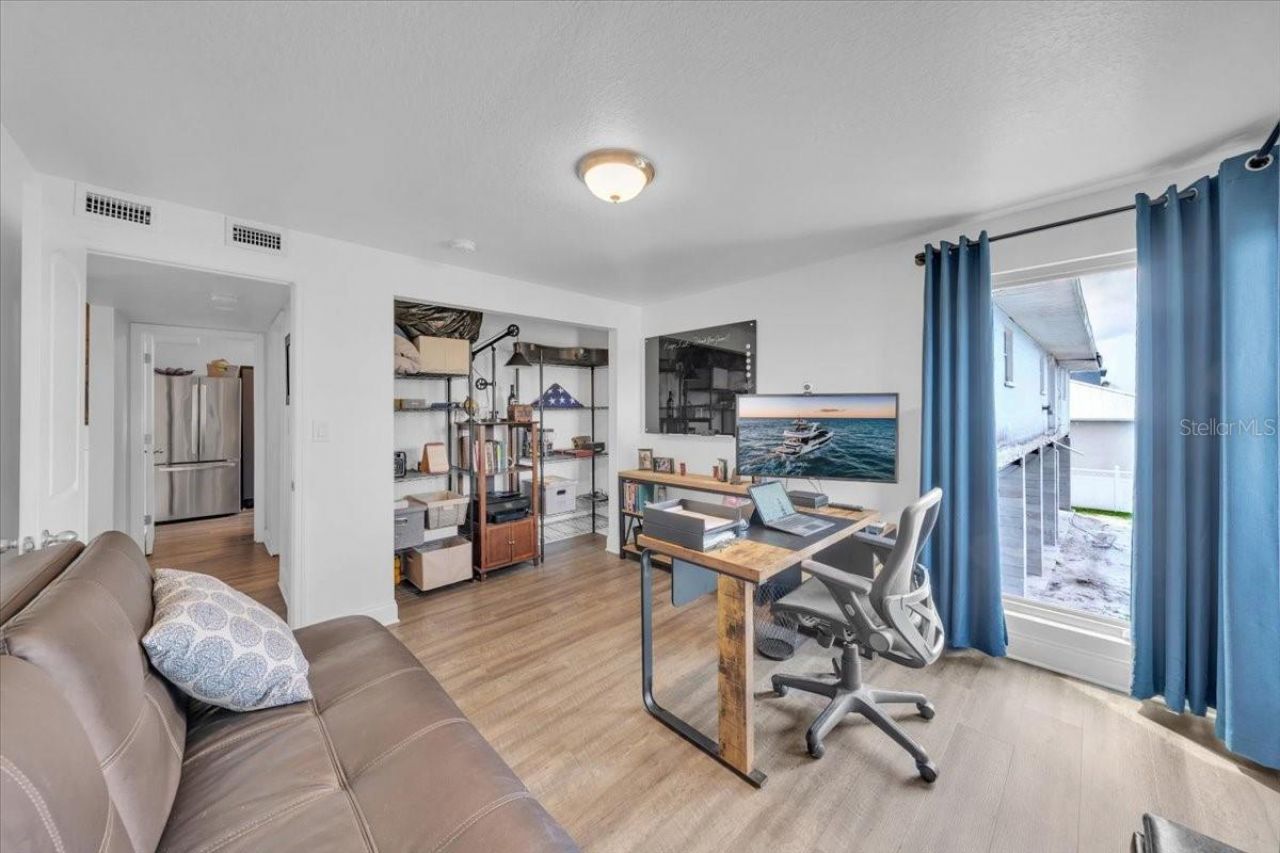 8813 S Lagoon Street, Tampa, FL 33615 Photo