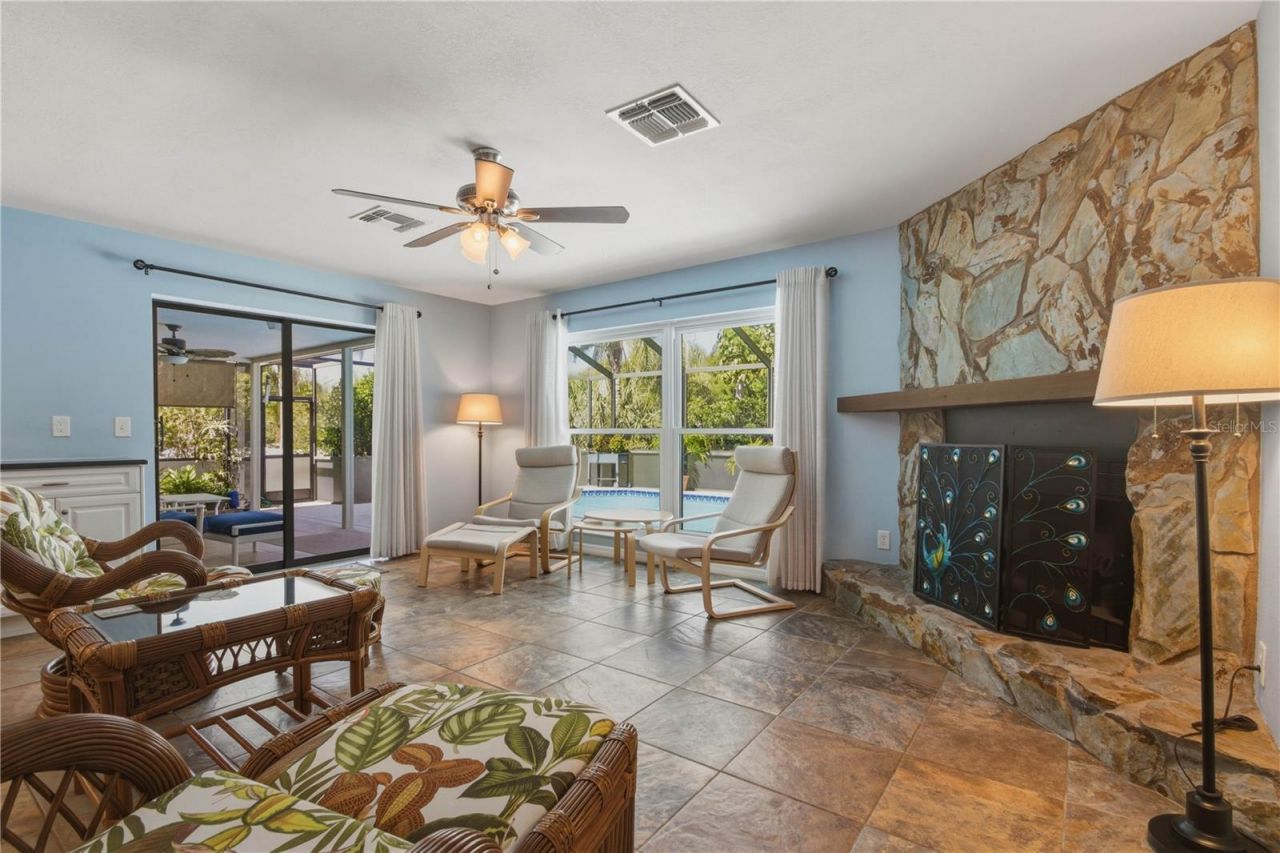 4725 Orange Grove Way, Palm Harbor, FL 34684 Photo