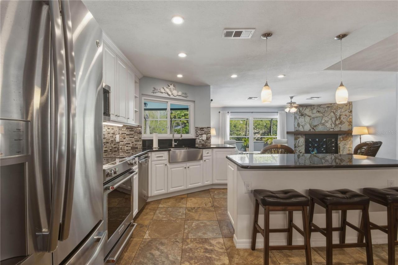 4725 Orange Grove Way, Palm Harbor, FL 34684 Photo