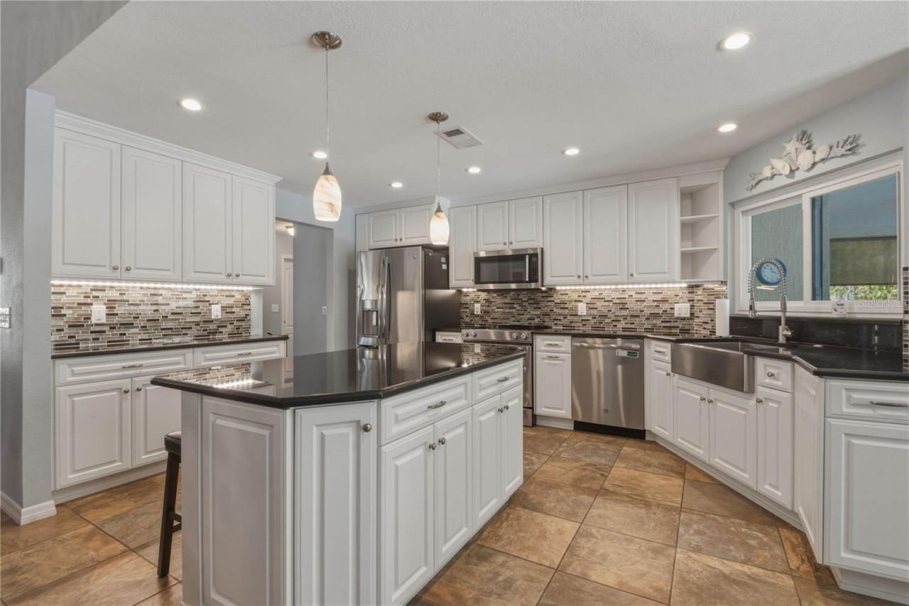4725 Orange Grove Way, Palm Harbor, FL 34684 Photo