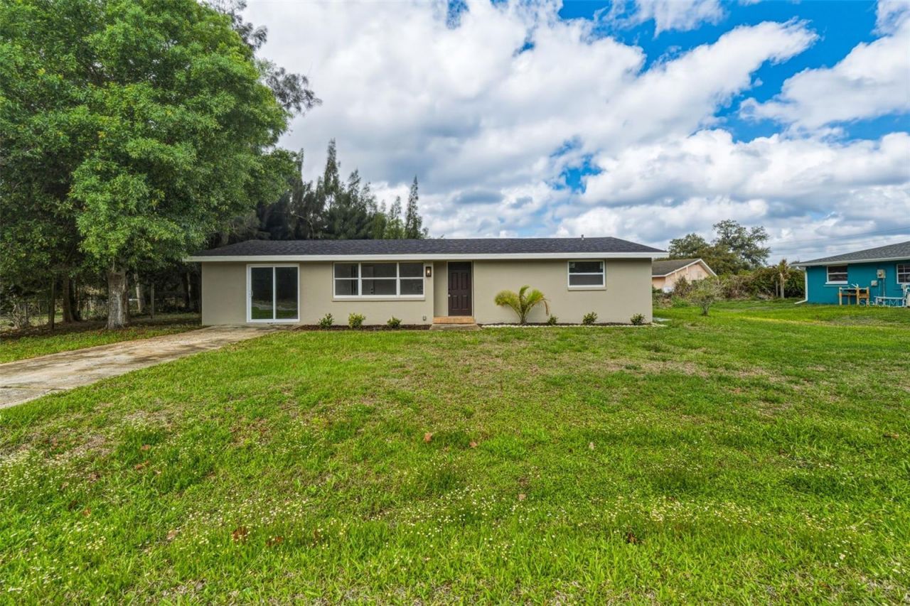 2313 Pinegrove Circle, Punta Gorda, FL 33982 Photo