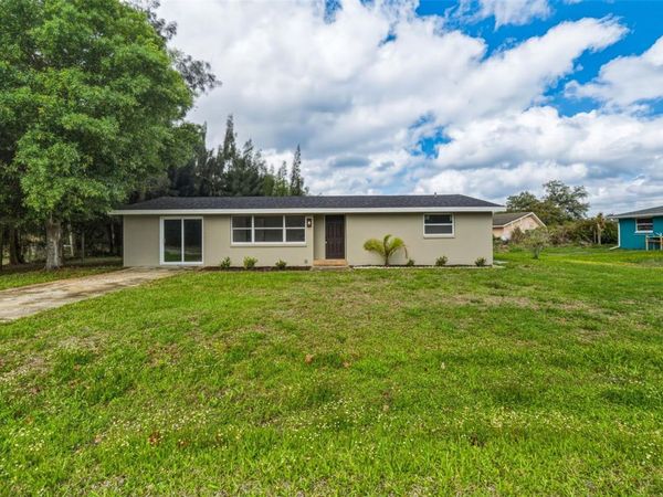 2313 PINEGROVE CIRCLE, PUNTA GORDA, FL 33982