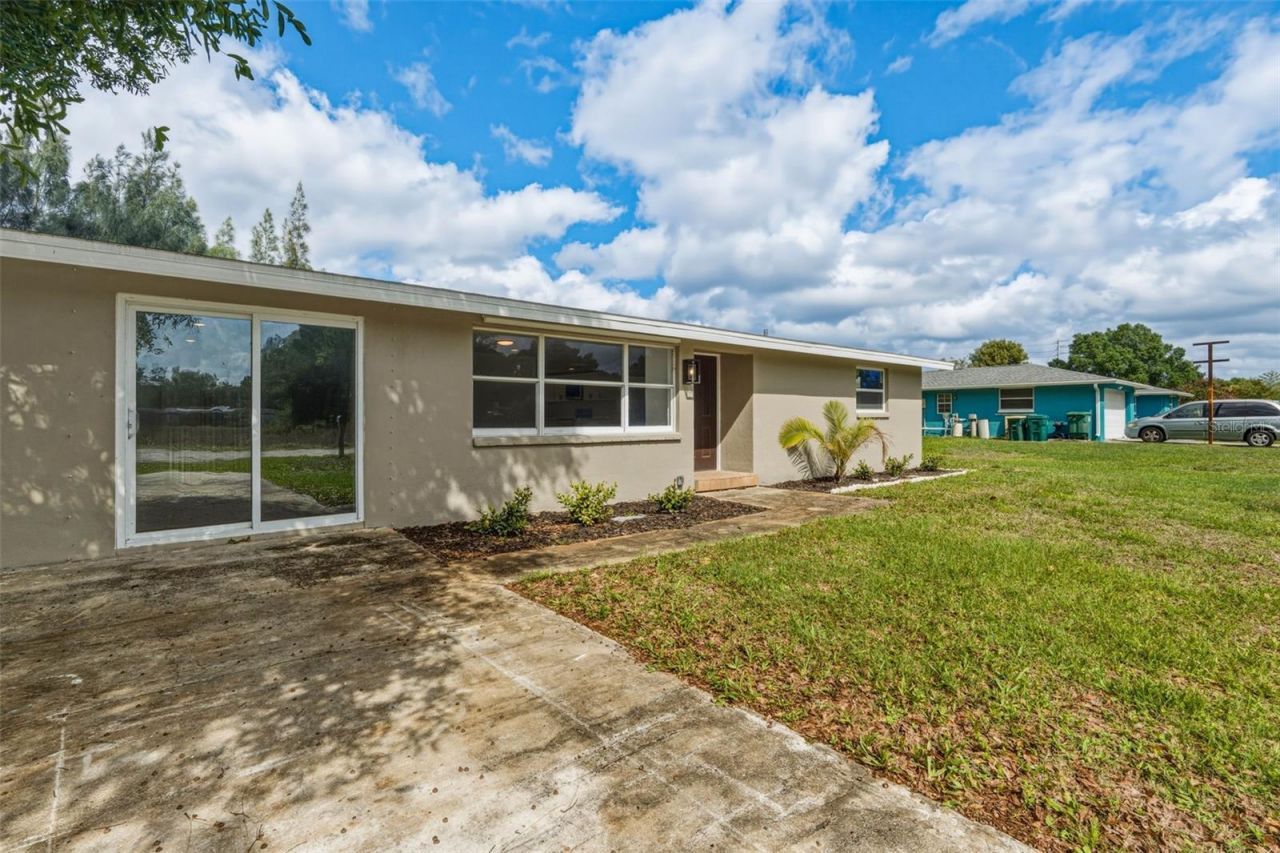 2313 Pinegrove Circle, Punta Gorda, FL 33982 Photo