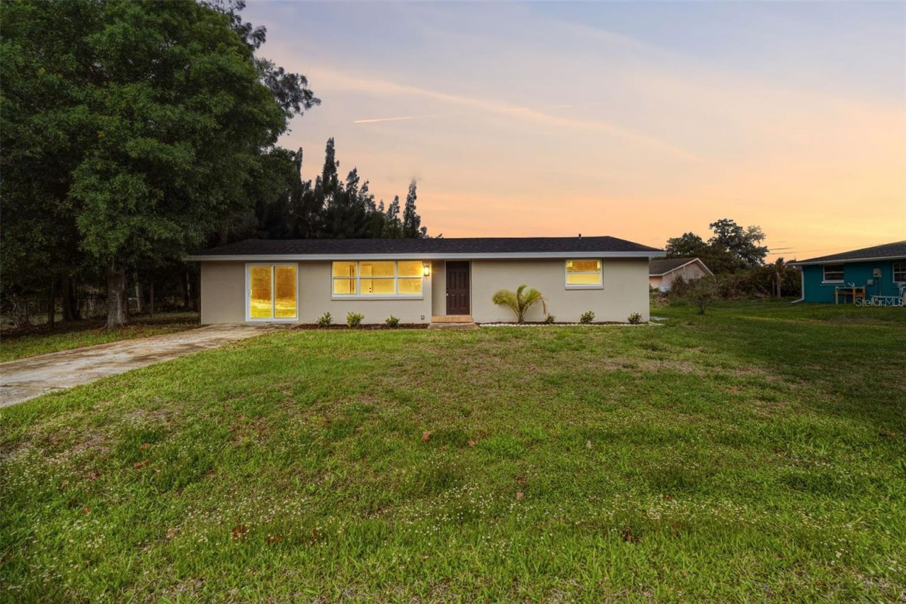 2313 Pinegrove Circle, Punta Gorda, FL 33982 Photo
