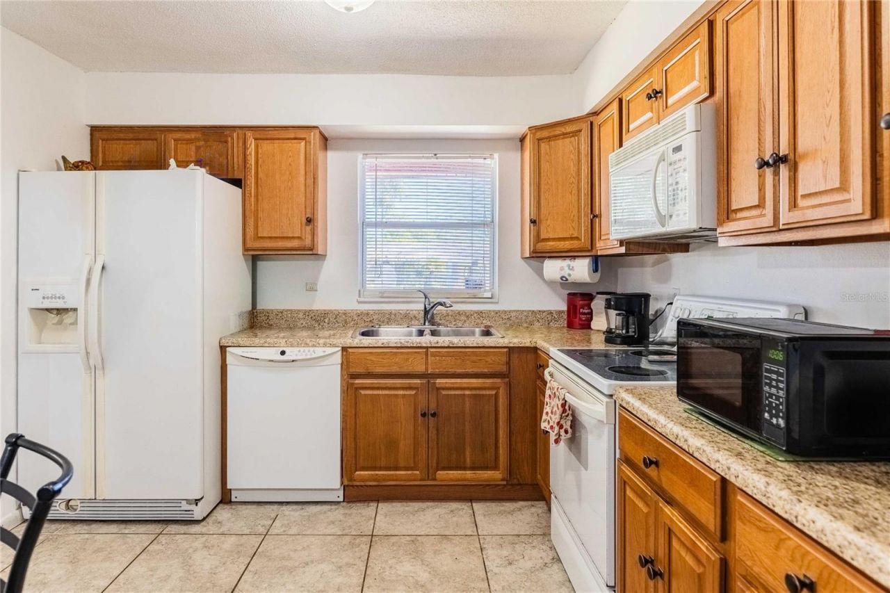 3011 Fletcher Avenue , Eaton Park, FL 33840 Photo