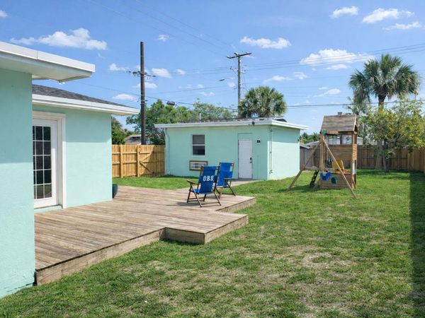 1002 S K Street, Lake Worth Beach, FL 33460