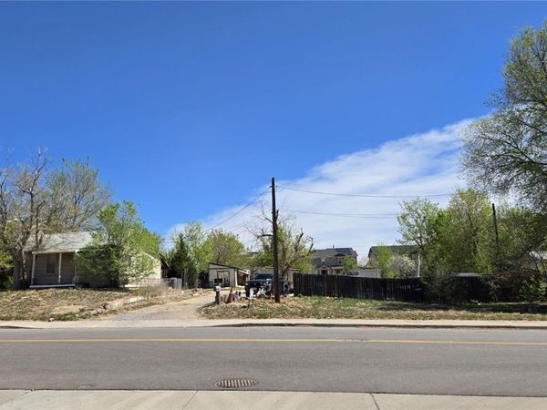 1228 S Clinton Street, Denver, CO 80247