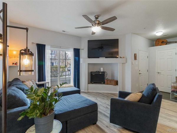 5255 Memphis Street, Unit 702, Denver, CO 80239