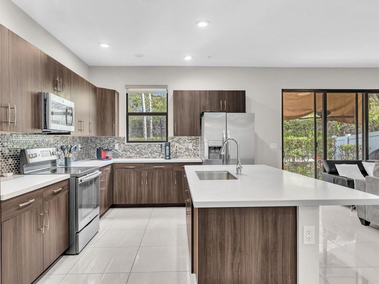 20973 NW 1st Dr , Pembroke Pines, FL 33029 Photo