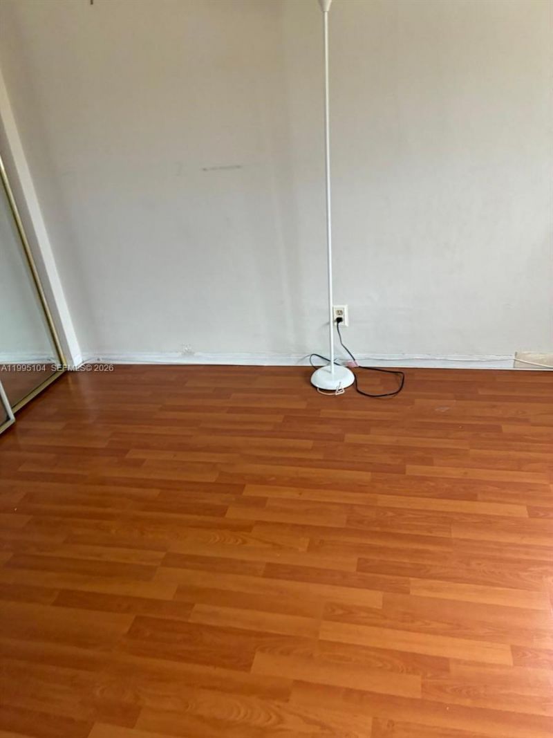 141 NE 10th Ave, Unit 25C, Hallandale Beach, FL 33009 Photo