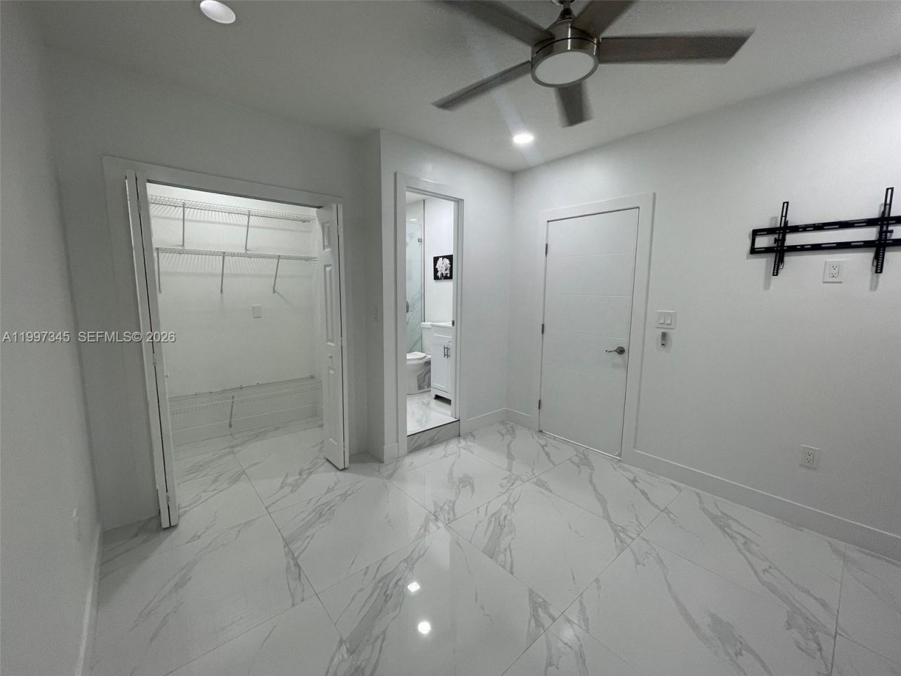 15426 SW 168th Ter, Unit 2, Miami, FL 33187 Photo