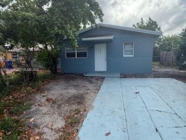 2131 NW 26TH AVE, Unit 2131, Fort Lauderdale, FL 33172