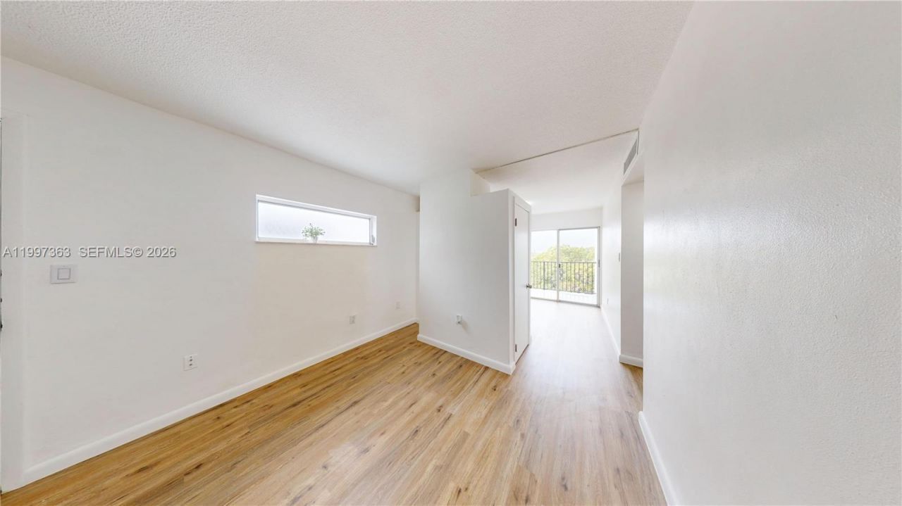 444 SW 27th Ave, Unit 59, Miami, FL 33135 Photo