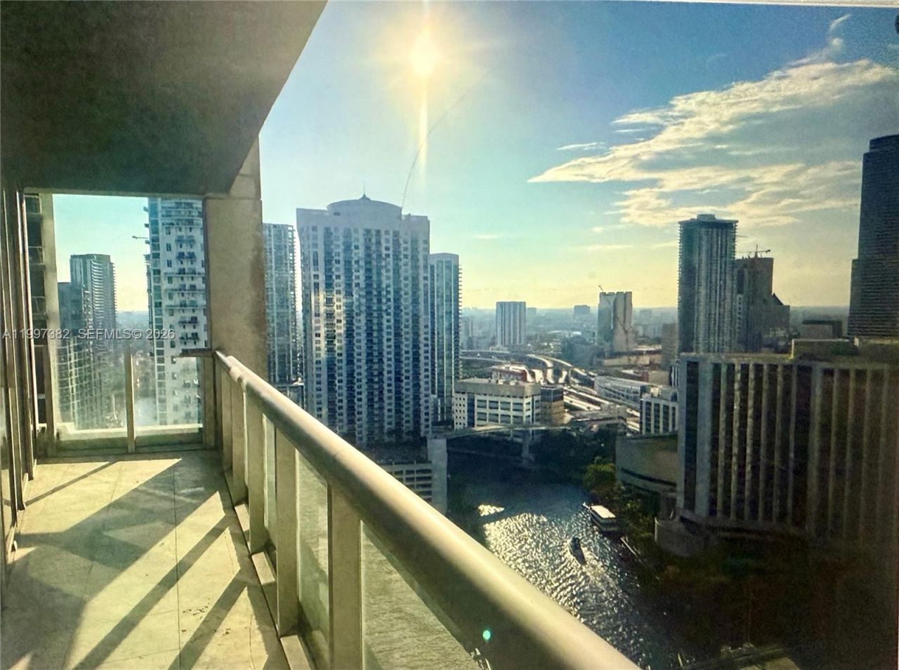 475 Brickell Ave, Unit 2915, Miami, FL 33131 Photo