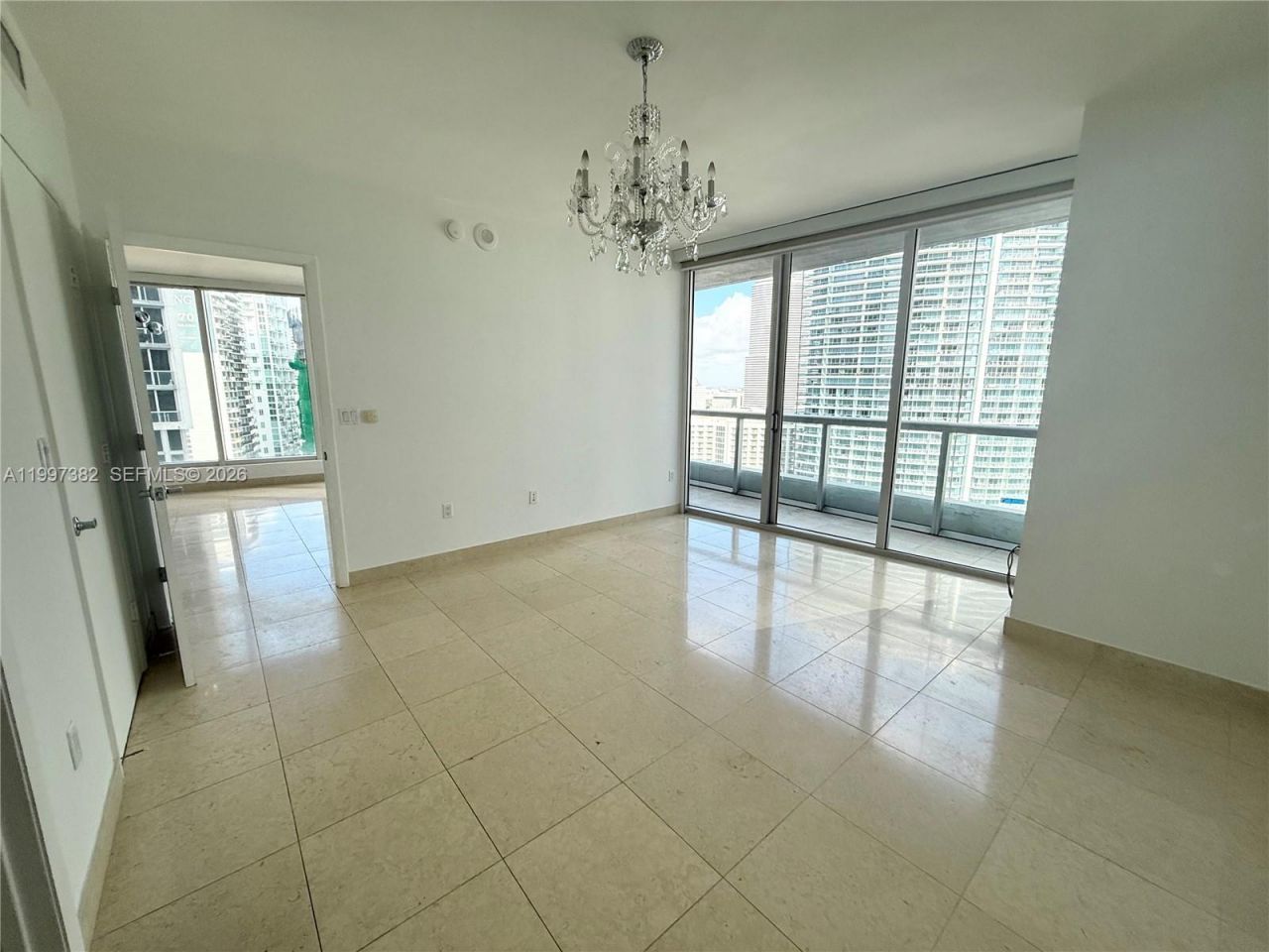 475 Brickell Ave, Unit 2915, Miami, FL 33131 Photo