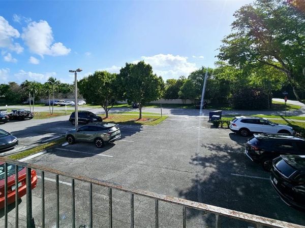 8701 SW 141st St , Unit B8, Palmetto Bay, FL 33176