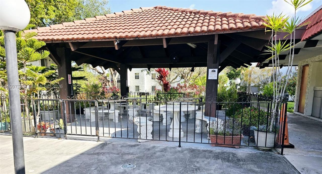 8701 SW 141st St, Unit B8, Palmetto Bay, FL 33176 Photo