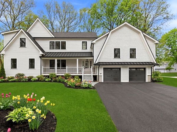 1 Plymouth Rd, Winchester, MA 01890