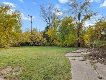 15082 Hazelridge Street , Detroit, MI 48205