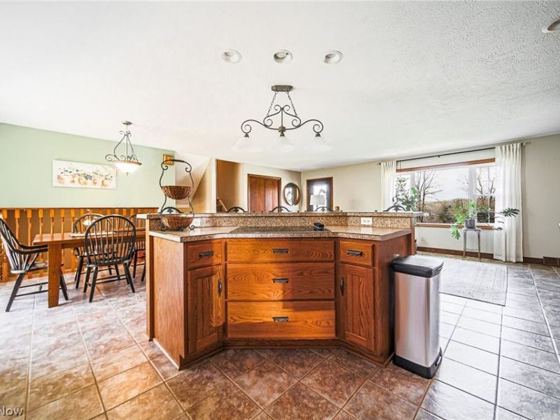 241 Monroe Street , Fredericksburg, OH 44627 Photo 11