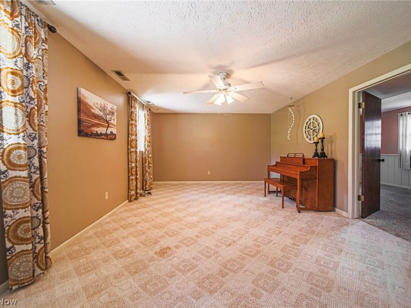 241 Monroe Street , Fredericksburg, OH 44627 Photo 14