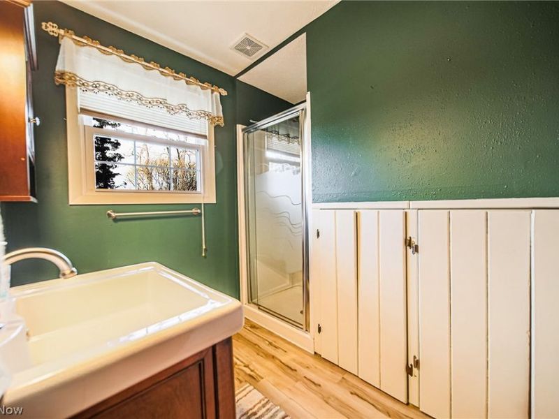 241 Monroe Street , Fredericksburg, OH 44627 Photo 17