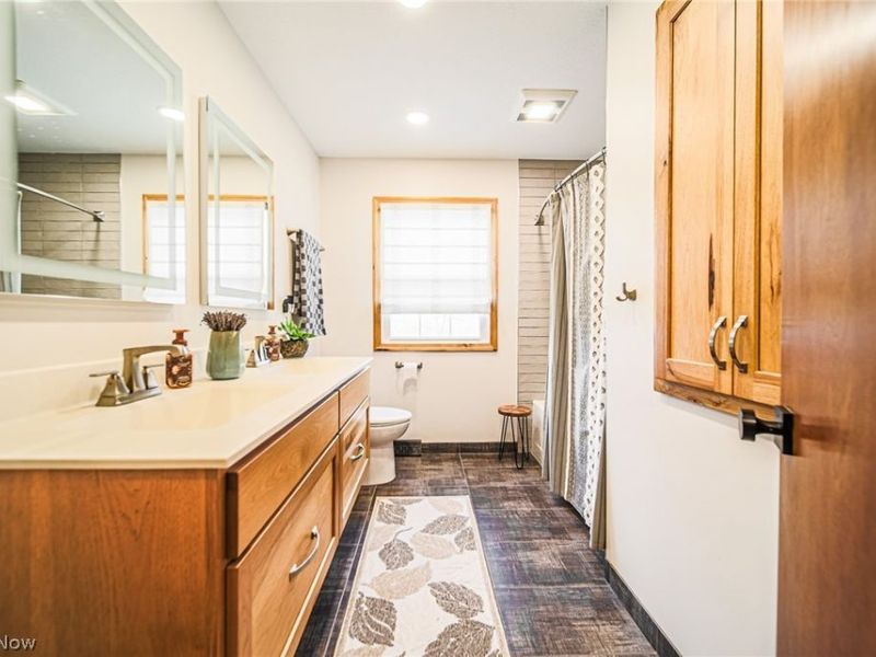 241 Monroe Street , Fredericksburg, OH 44627 Photo 19