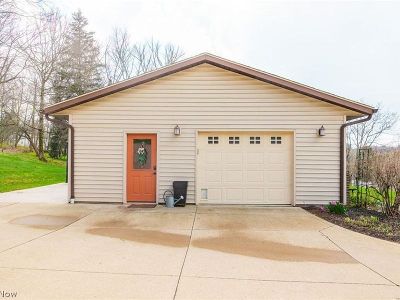 241 Monroe Street , Fredericksburg, OH 44627 Photo 3