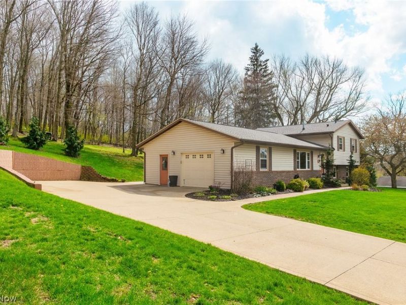 241 Monroe Street , Fredericksburg, OH 44627 Photo 35