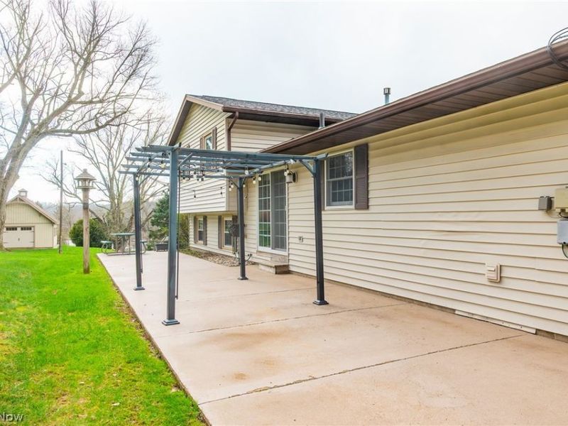 241 Monroe Street , Fredericksburg, OH 44627 Photo 37