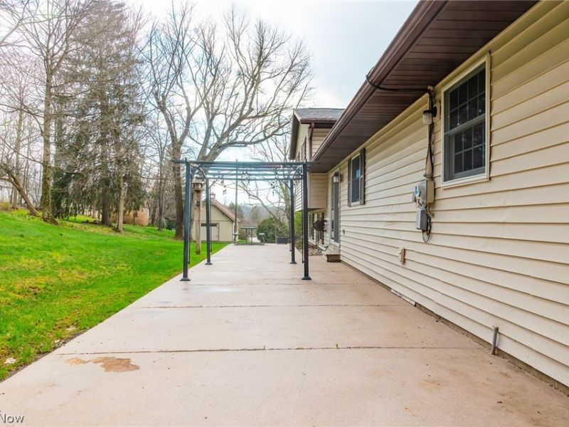 241 Monroe Street , Fredericksburg, OH 44627 Photo 38