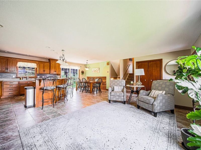 241 Monroe Street , Fredericksburg, OH 44627 Photo 7