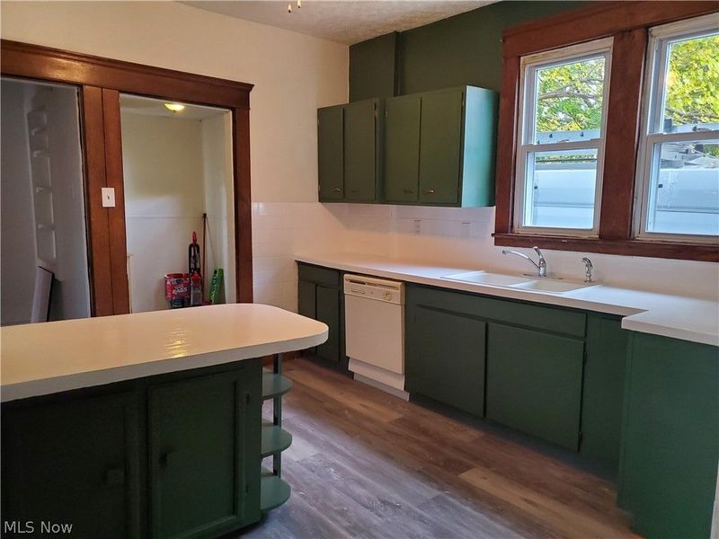 830 Sumner Street , Akron, OH 44311 Photo 8