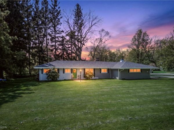 8078 Mentor Avenue, Mentor, OH 44060